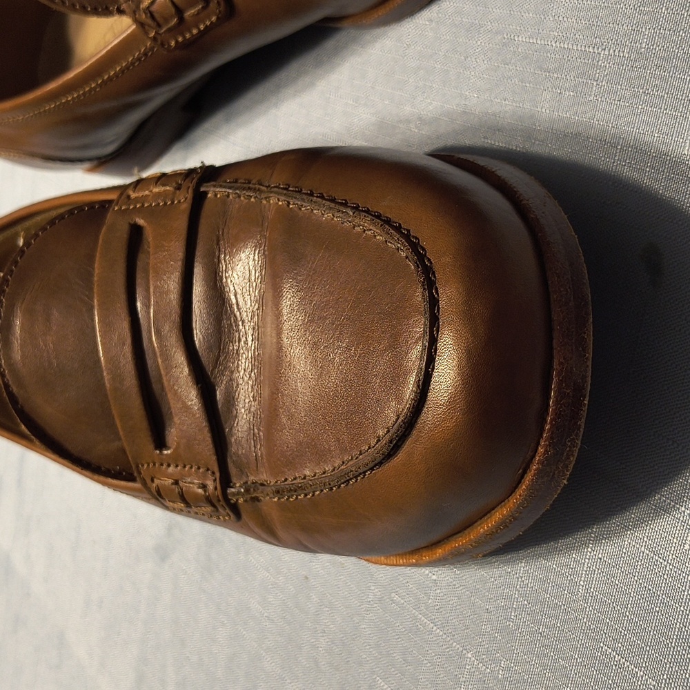 J. Crew Women's Tan Leather Slip-On Loafers Size 9 Women's - Picture 3 of 5